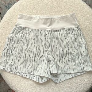 Athleta Trekkie North Short